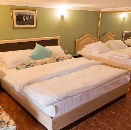 Guzelyali Guest house Ayvalik