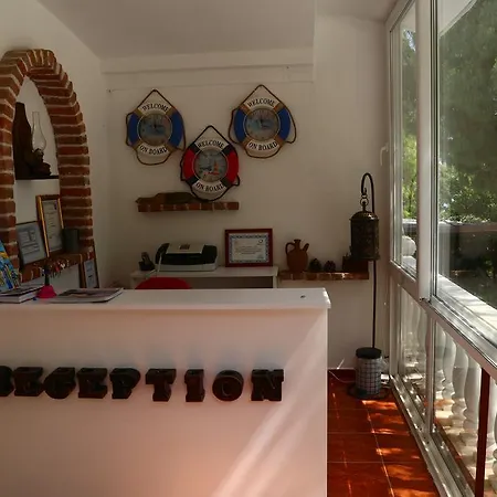 Guzelyali Guest house Ayvalik