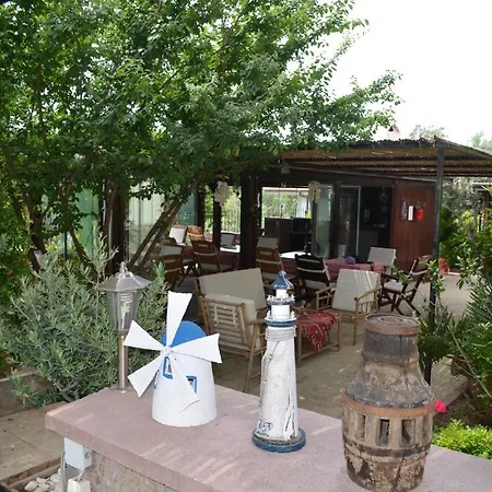 Guzelyali Guest house 2*